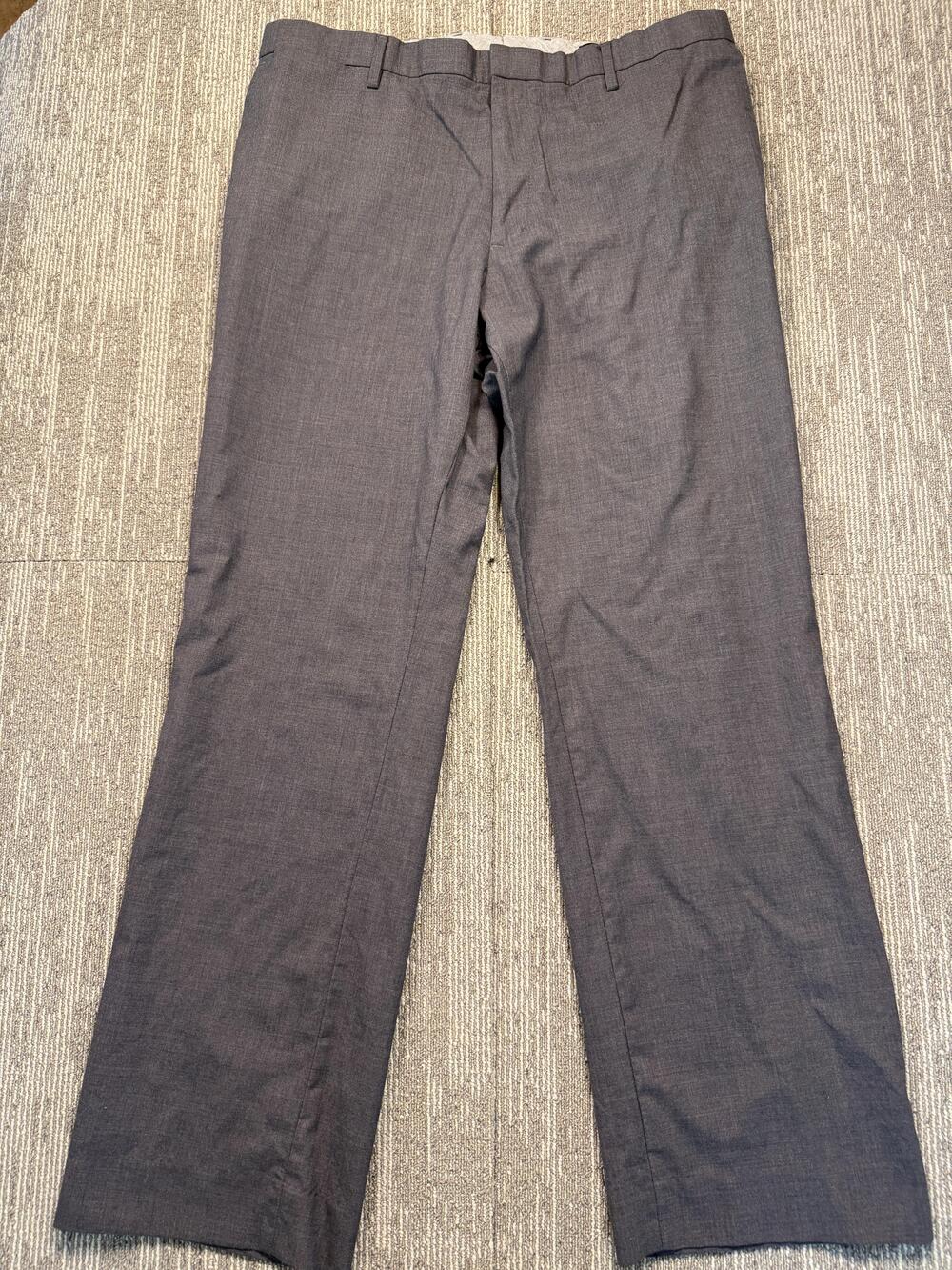 Banana Republic Dress Pants Mens 36x32 Gray Classic Fit Flat Front Straight Leg